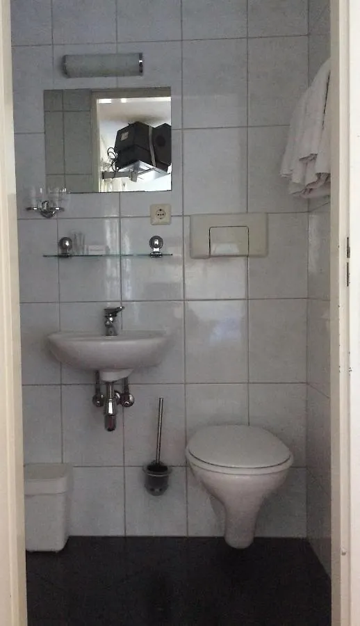 **  Hotel Pension Oranje Valkenburg aan de Geul Netherlands